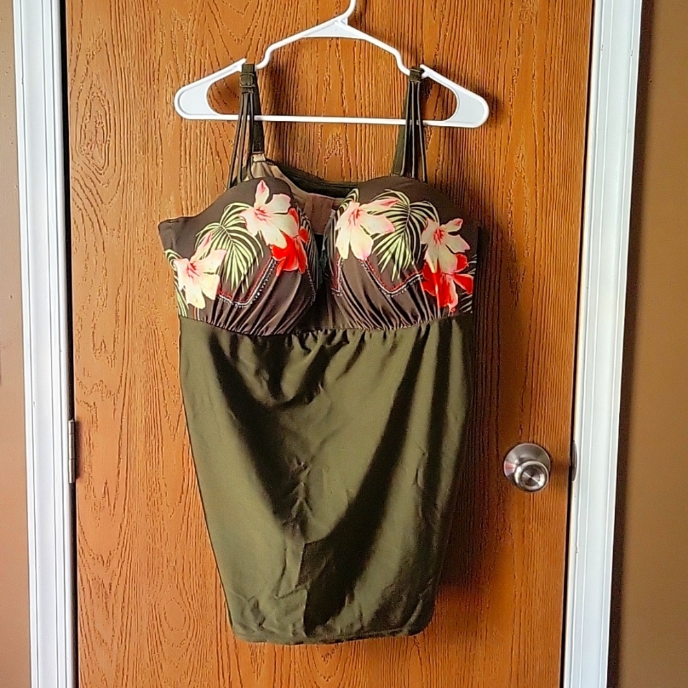 Bathing suit top